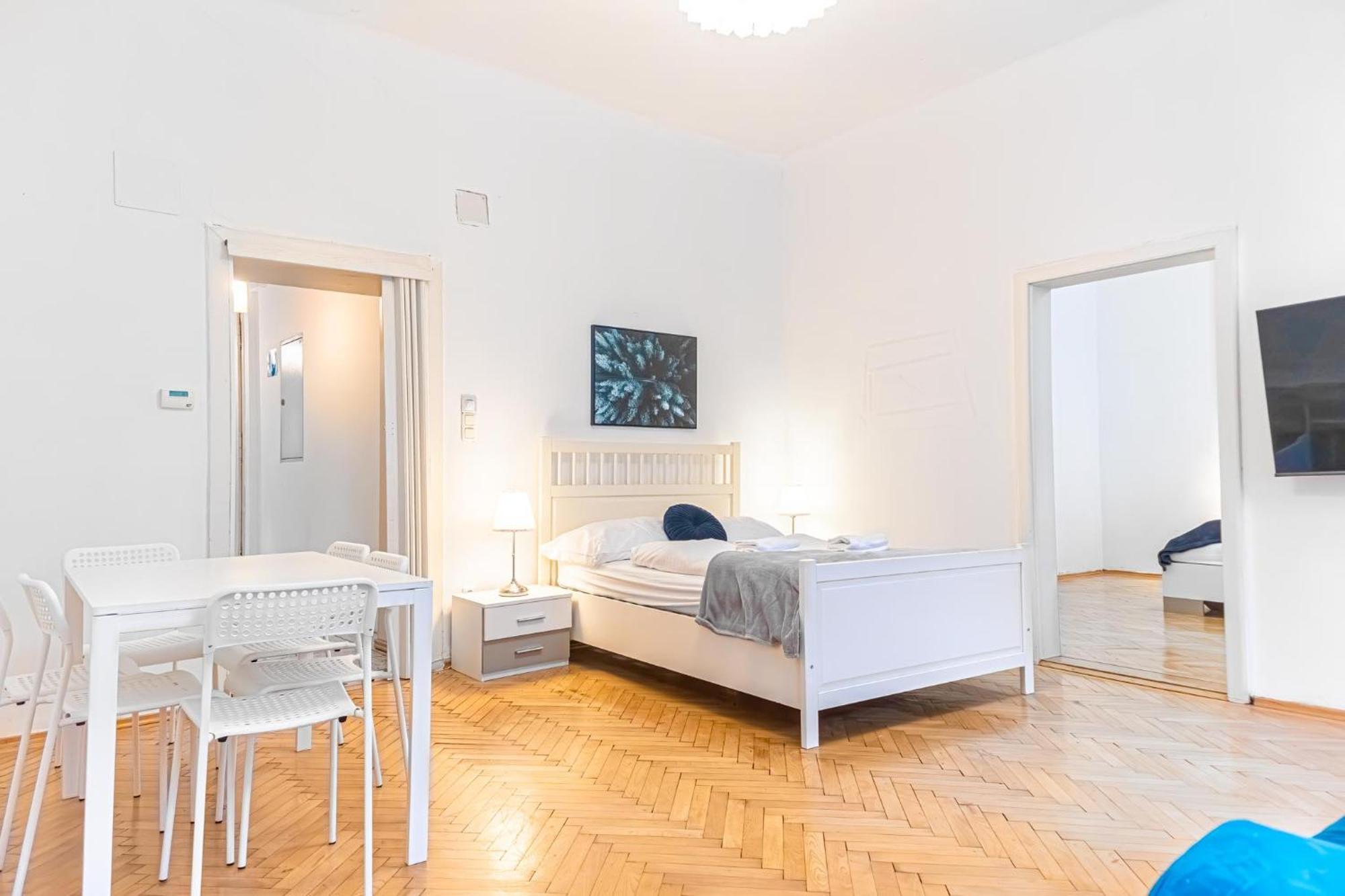 Deluxe 3Br Apt. Wiener Stadthalle - Suitable For Longstays Екстер'єр фото