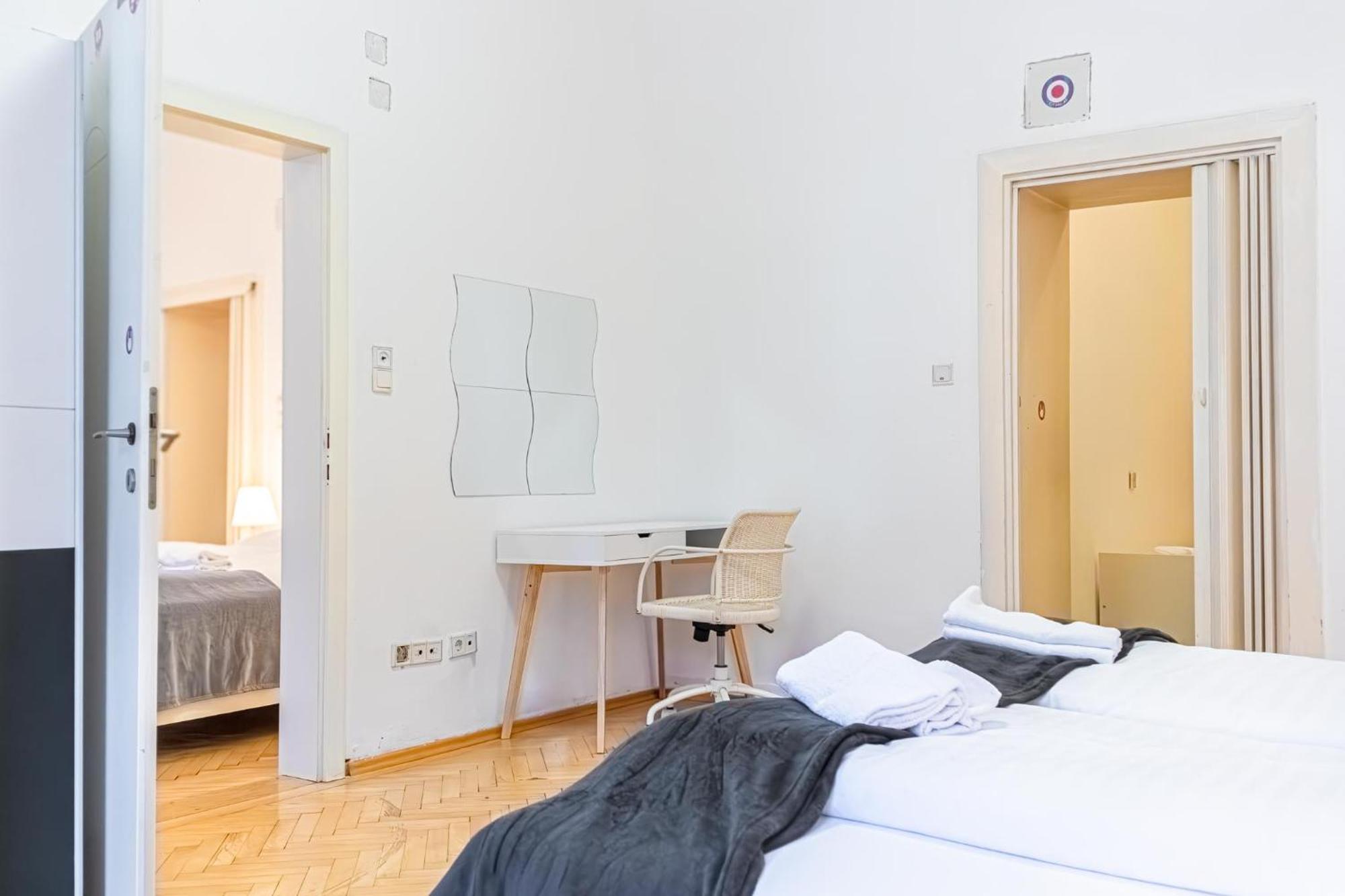 Deluxe 3Br Apt. Wiener Stadthalle - Suitable For Longstays Екстер'єр фото